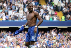 半岛体育官网-Karsa遭遇十连败，勇士教练面临压力！